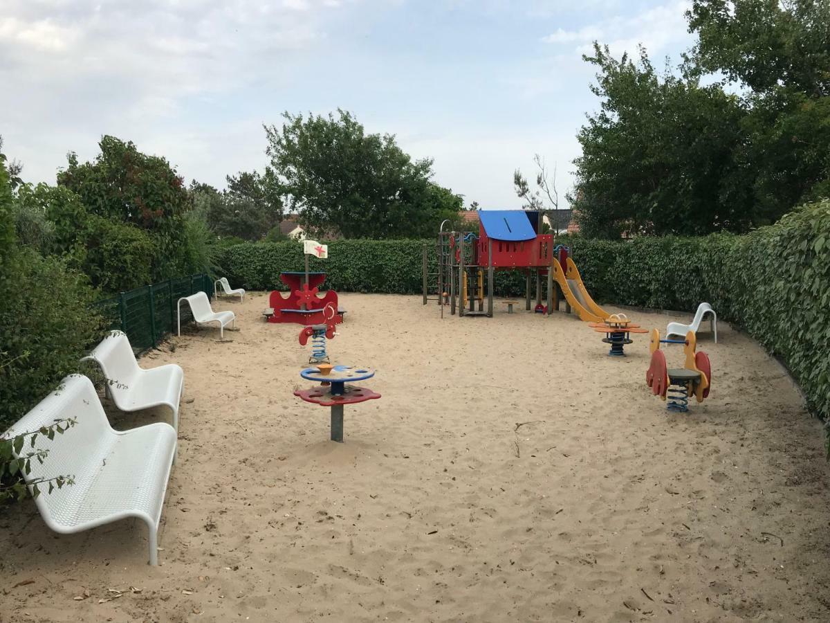 Appartement Dans Residence Les Dunes Du Golf 위머로우 외부 사진